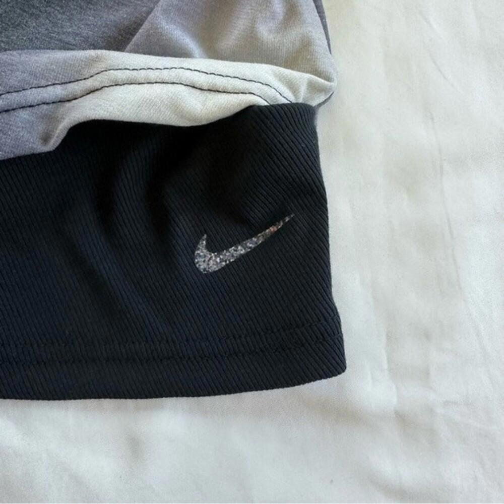 Nike Women's Yoga Dri-FIT AOP Tank Top - Picture 6 of 7